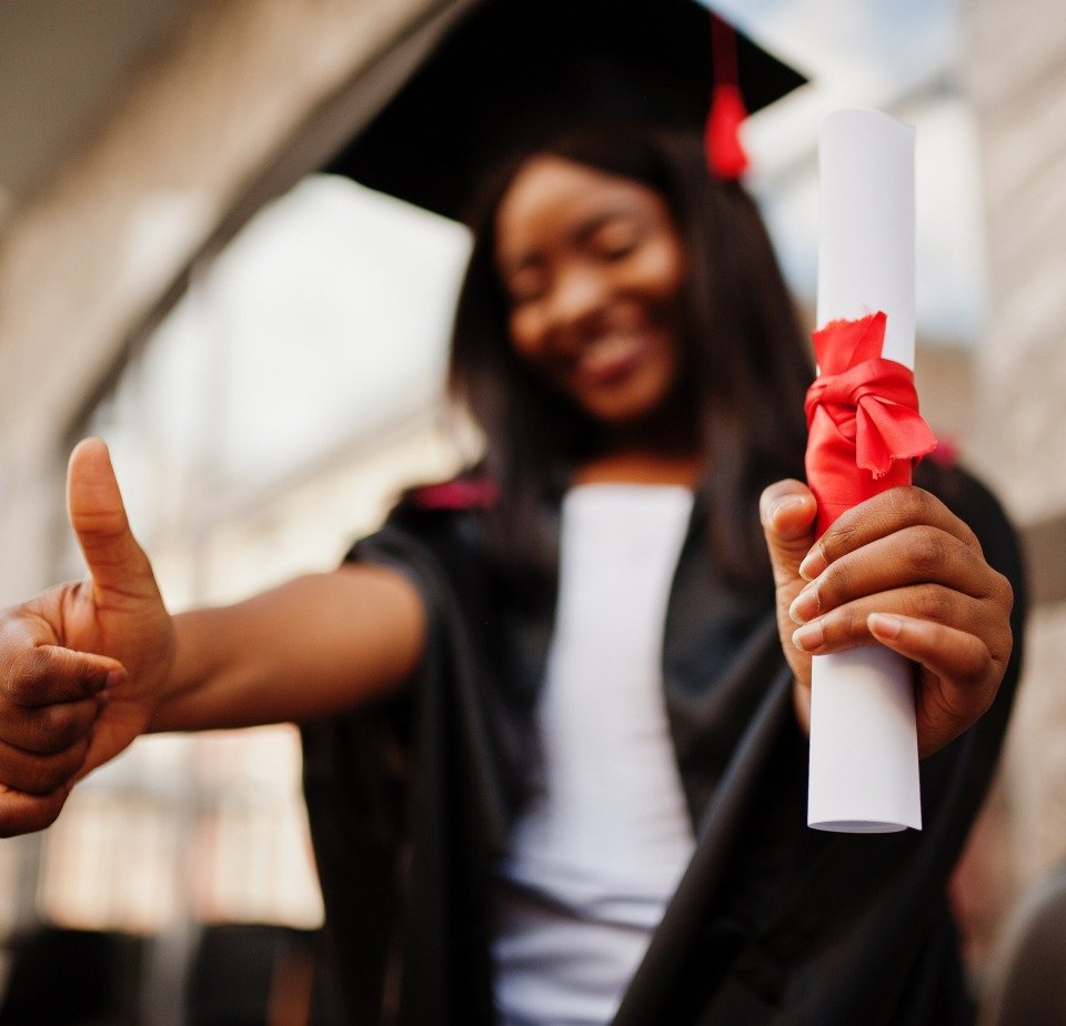 SCHOLARSHIP FOR CURRENTLY ENROLLED STUDENTS